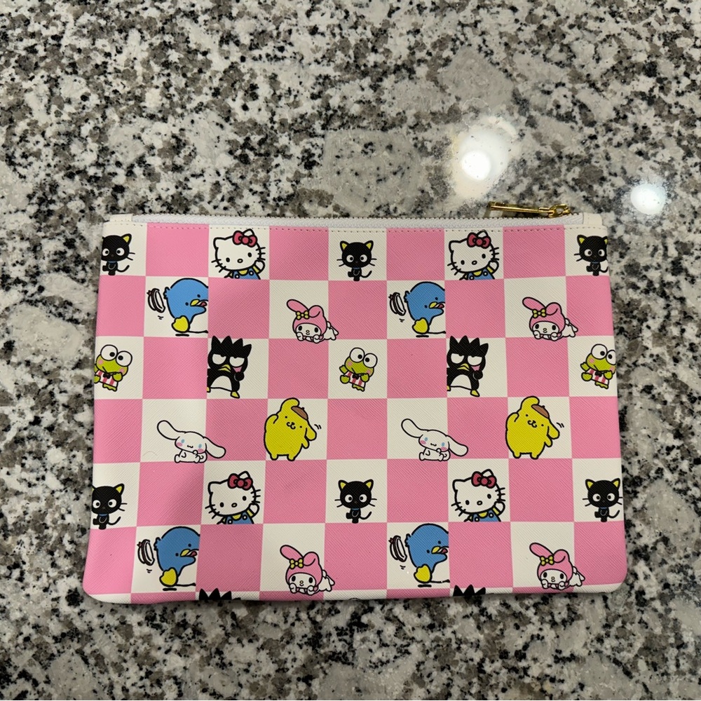 LARGE SANRIO HELLO KITTY PENCIL POUCH